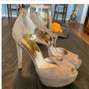 Michael Korda Heels Sz 8.5